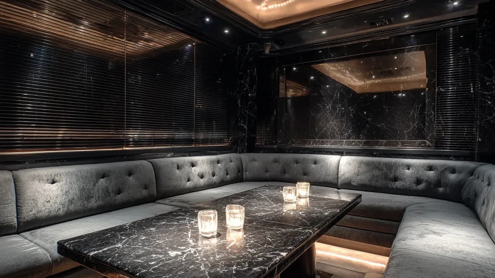 잠실 가라오케 프리미엄 룸 — 대형 파티룸·주차 편의